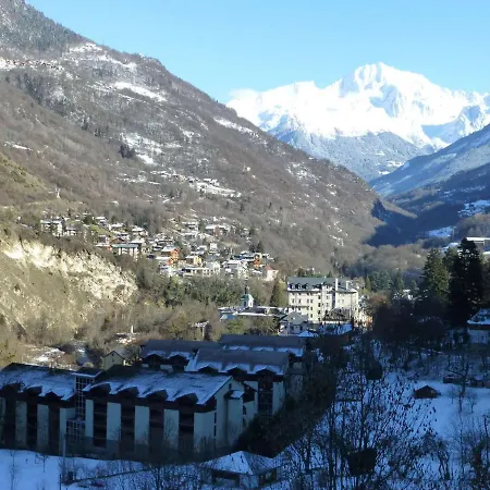 Avec Balcon, Parking Et Wifi A - Fr-1-512-208 *